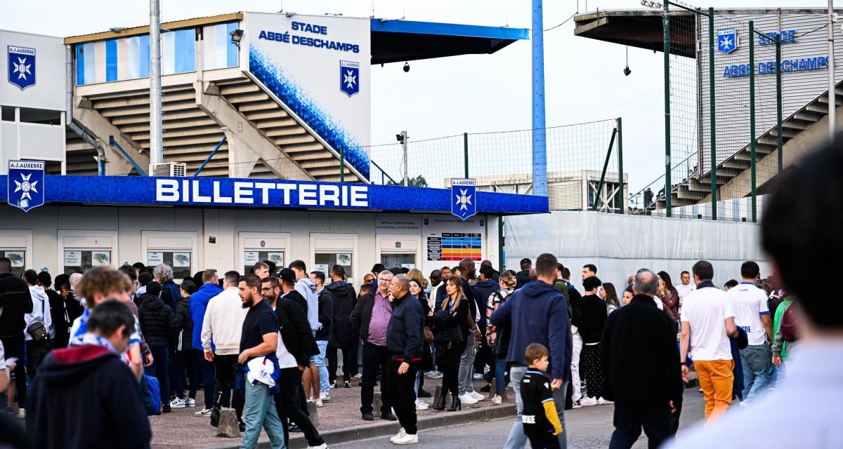 PSG : Auxerre risque une sanction pour une banderole contre le Qatar