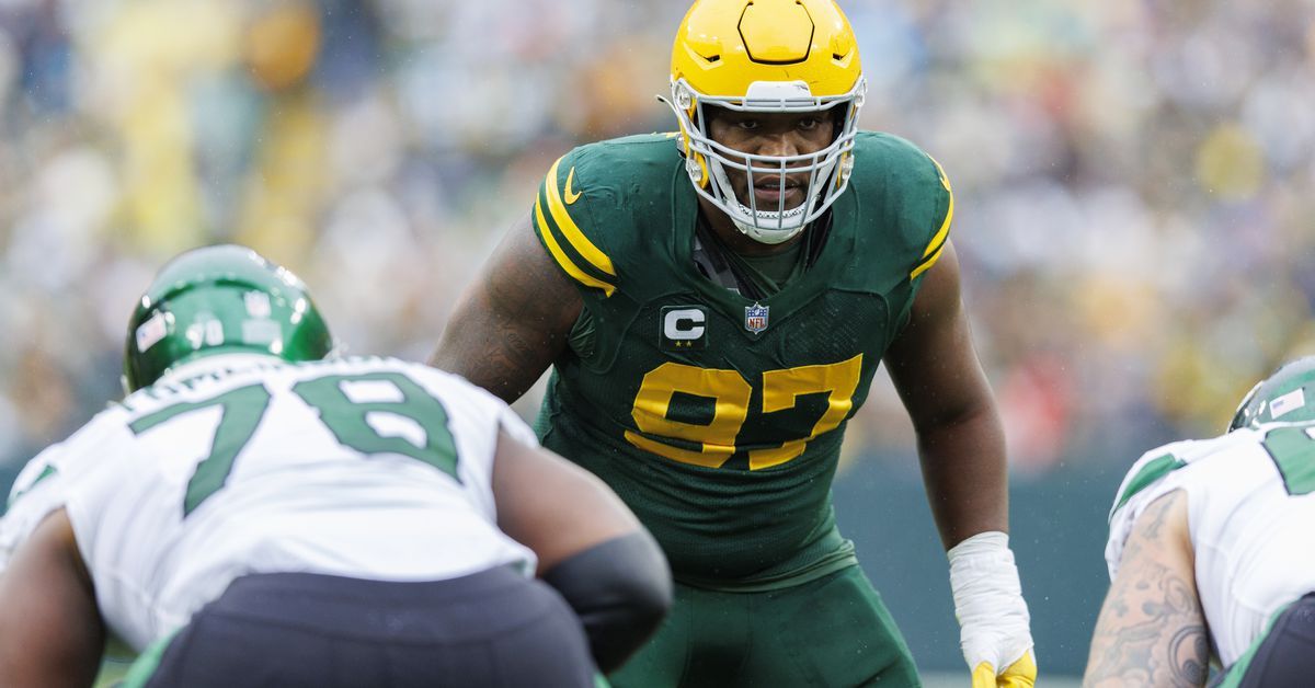 Kenny Clark should play more defensive end in 2023