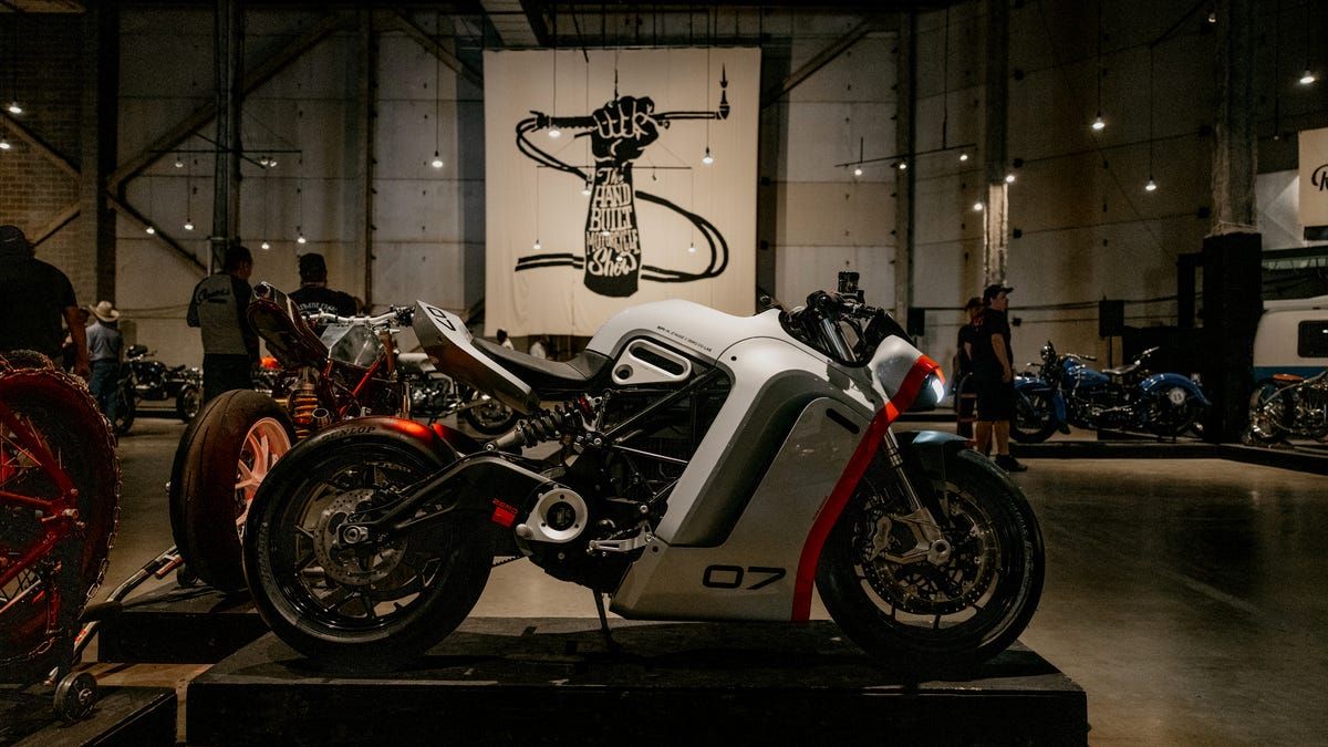 Zero SR-X Concept Bodes Well For The Future Of EV Motorcycles