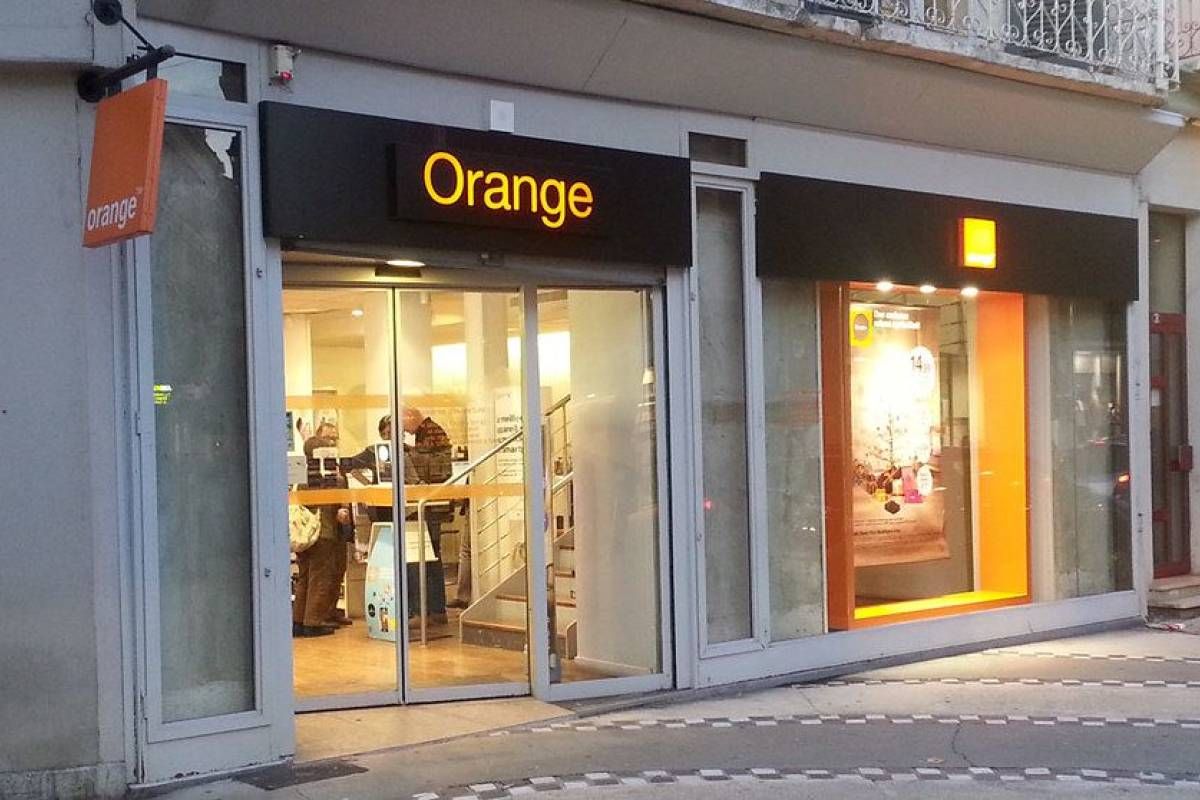 Orange, plus forte hausse du CAC 40 à la mi-séance du lundi 22 mai 2023 -