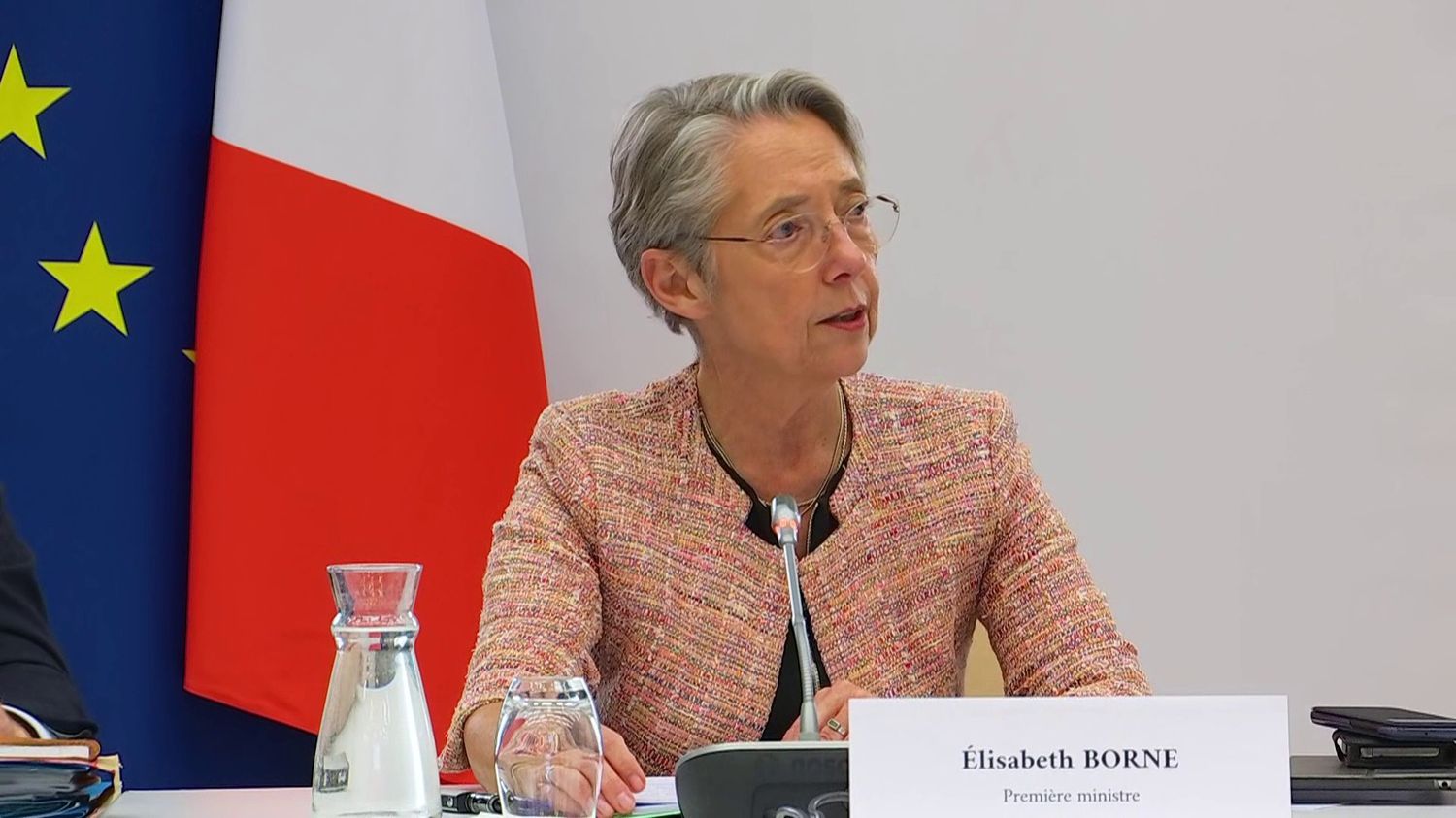 Climat : Elisabeth Borne lève le voile sur une partie du plan de réduction des émissions de gaz à effet de serre de la France d'ici à 2030