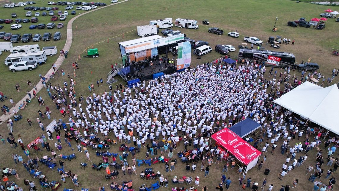 Kyle, Texas falls short of breaking world record