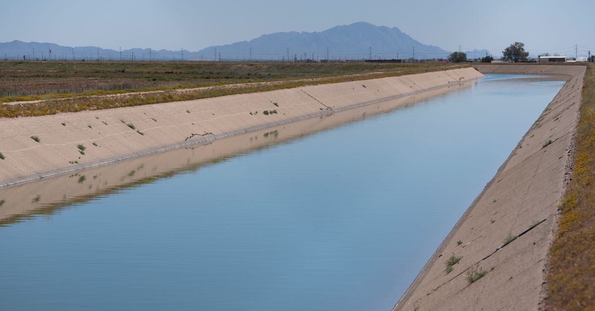 Seven states reach 'historic' Colorado River water conservation deal