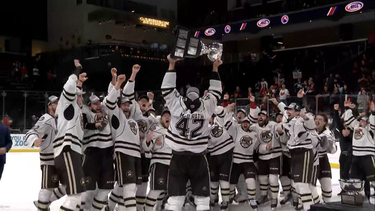 Hershey Bears beat the Coachella Valley Firebirds win the Calder Cup in overtime of Game 7