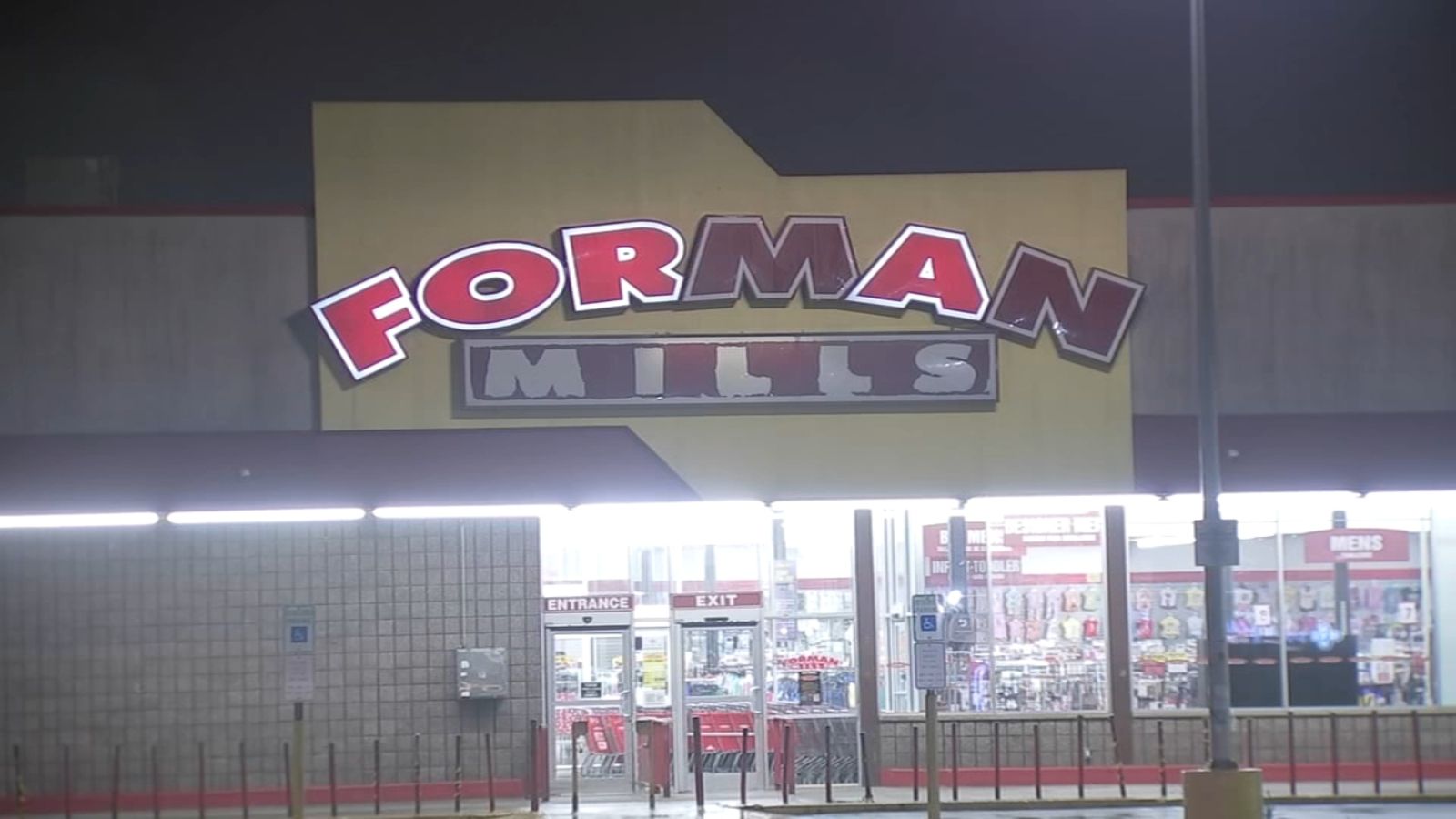 Forman Mills to lay off dozens of workers in Delaware Valley, including Philadelphia