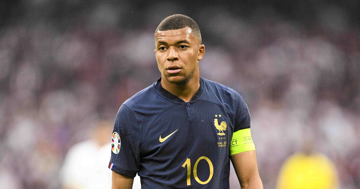 Mbappé a un nouvel ami en équipe de France !