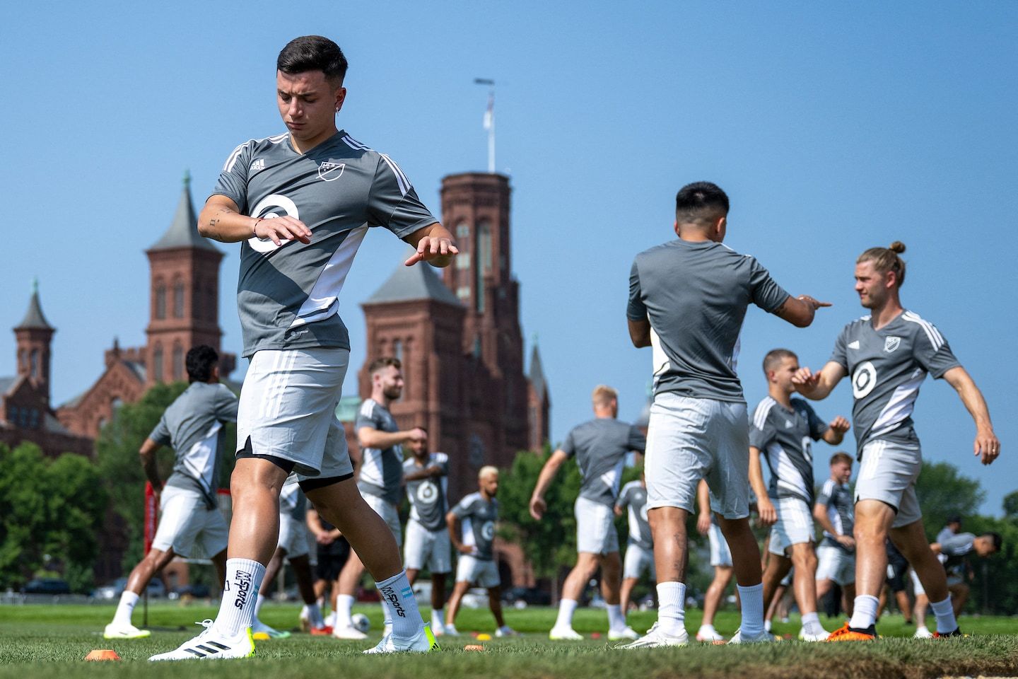 D.C. United fires athletic trainer for discriminatory hand gesture