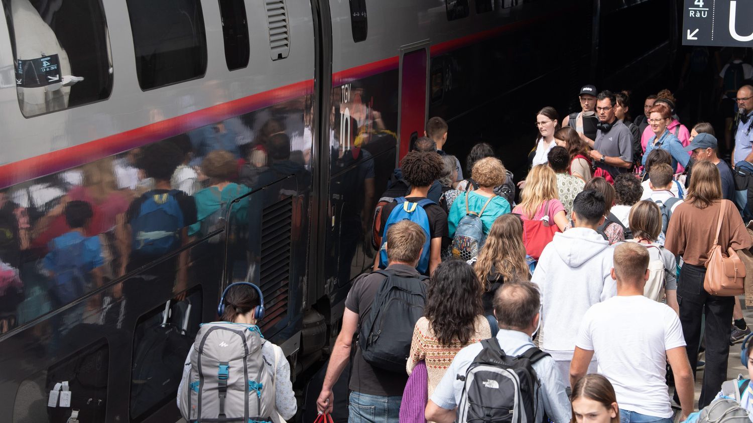 Vacances d'été : les prix des billets de train "se sont envolés en France depuis deux ans" selon un spécialiste