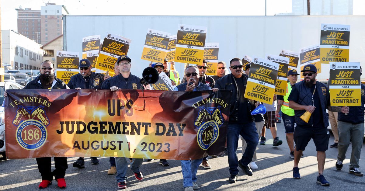 United Parcel Service, Teamsters union to resume labor talks on Tuesday