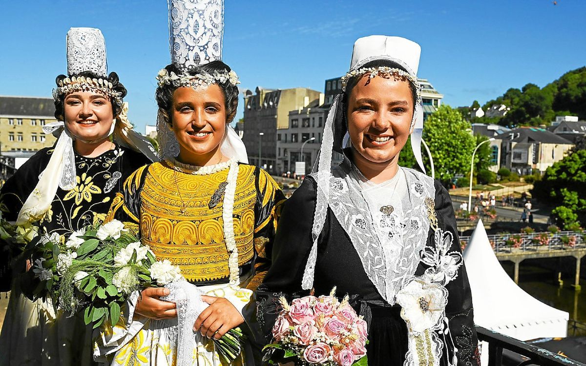 Au Festival de Cornouaille, à Quimper, un dimanche tambour battant