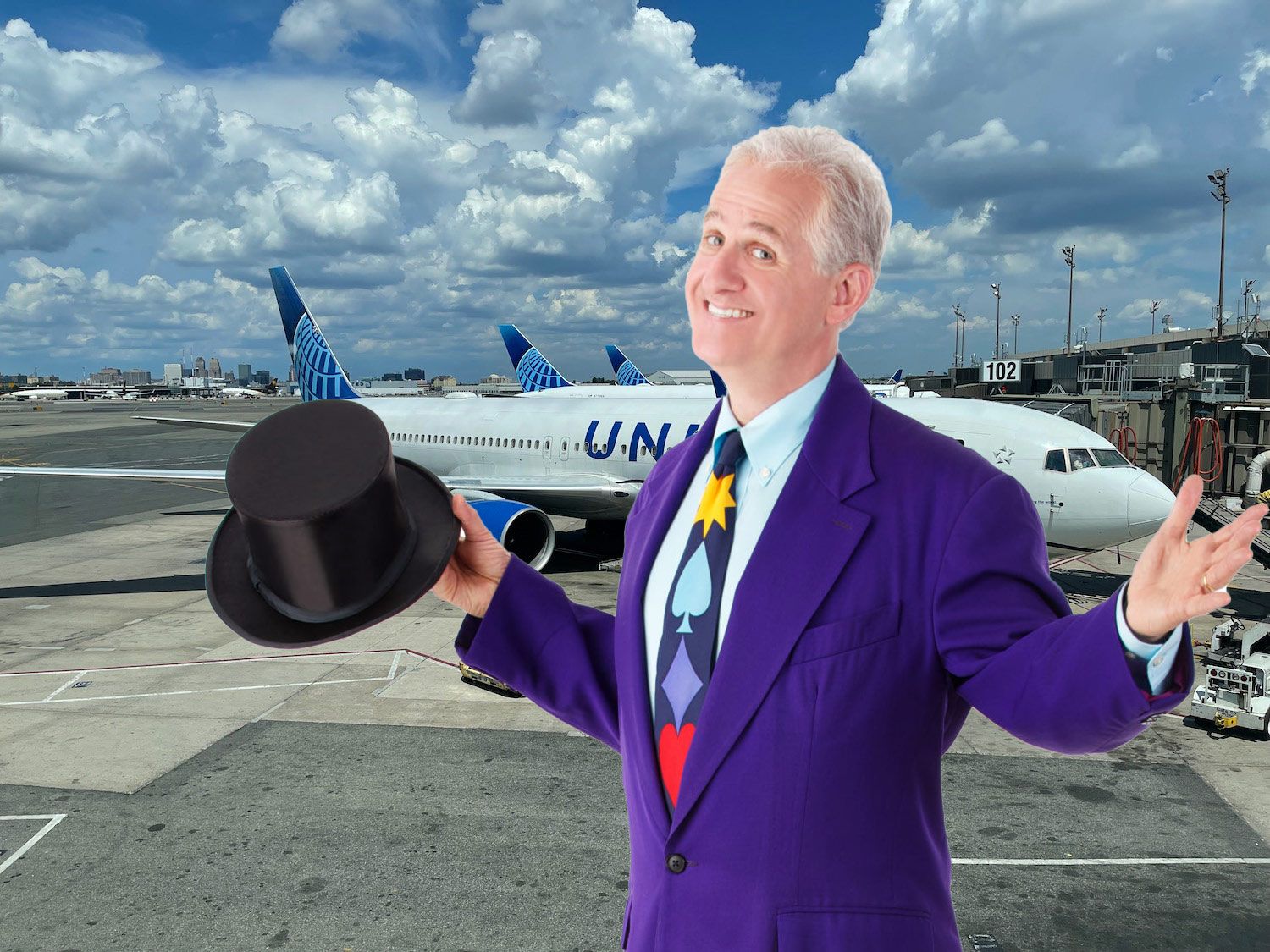 The Ridiculous Lengths A Magician Went Through To Make His Checked Bag From United Airlines Appear