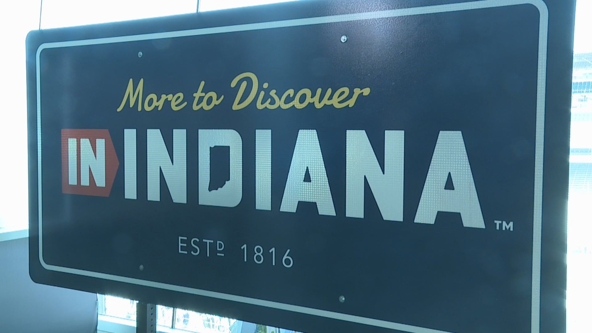 What Hoosier household income qualifies as Indiana’s top 1% of earners?