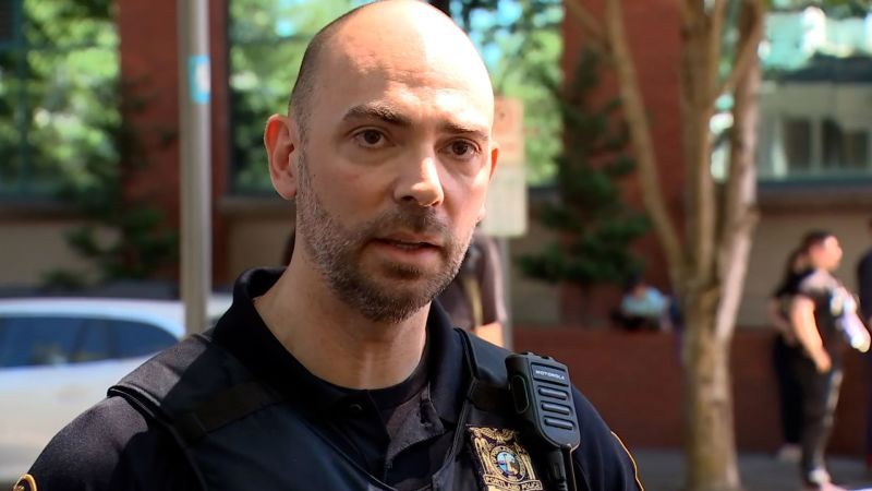 Portland hospital shooting leaves at least 1 injured as police search for suspect