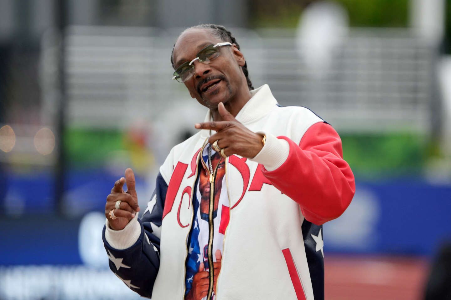 JO 2024 : le rappeur américain Snoop Dogg portera la flamme olympique vendredi à Saint-Denis