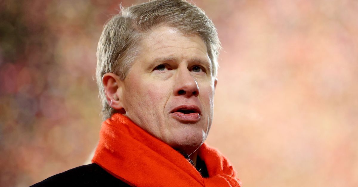 Chiefs News: Clark Hunt says every stadium option is on the table