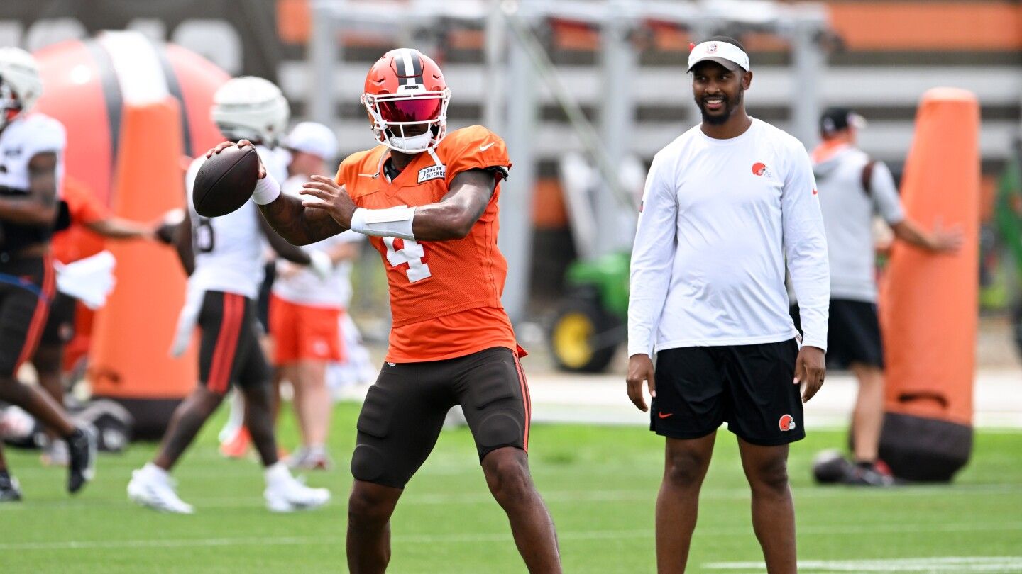 Deshaun Watson back to full practice participation