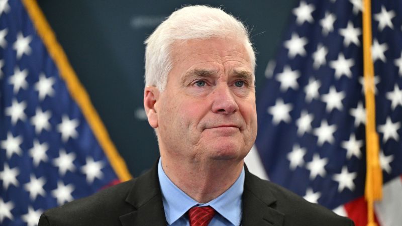 House speaker candidate Tom Emmer moves to lock in support across GOP conference