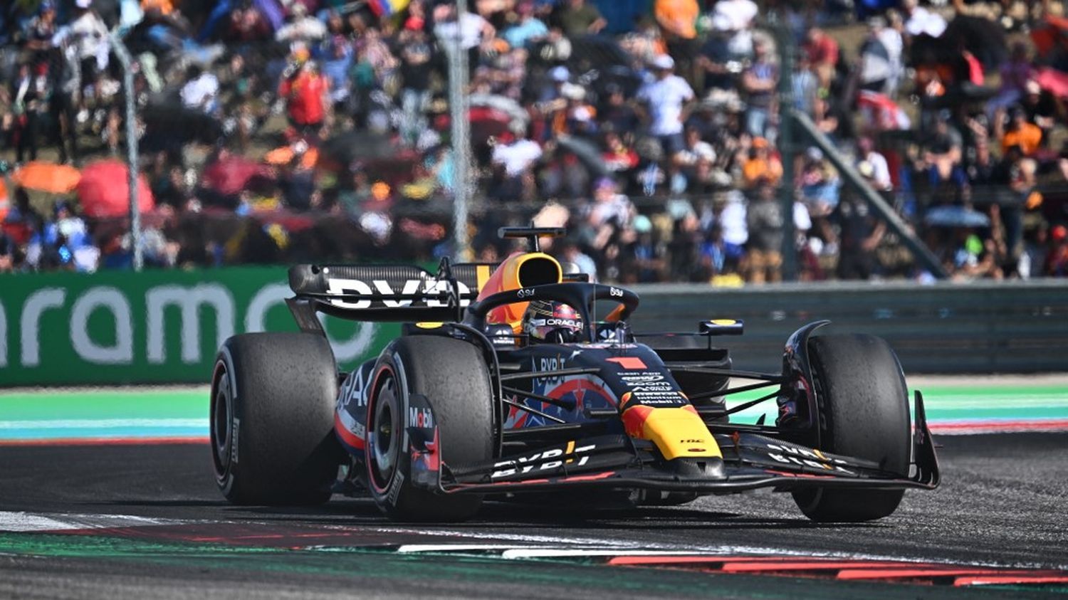 Formule 1 : après une nouvelle remontée aux Etats-Unis, Max Verstappen s'offre un 50e succès en Grand Prix