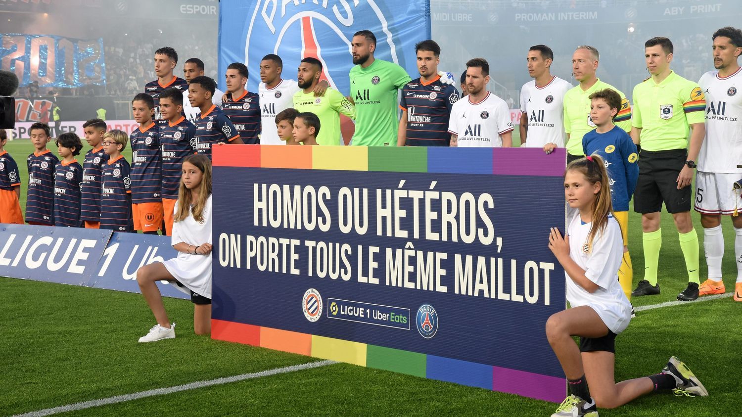 Homophobie dans le foot : la LFP réfléchit à remplacer le maillot arc-en-ciel en un dispositif "plus clair"