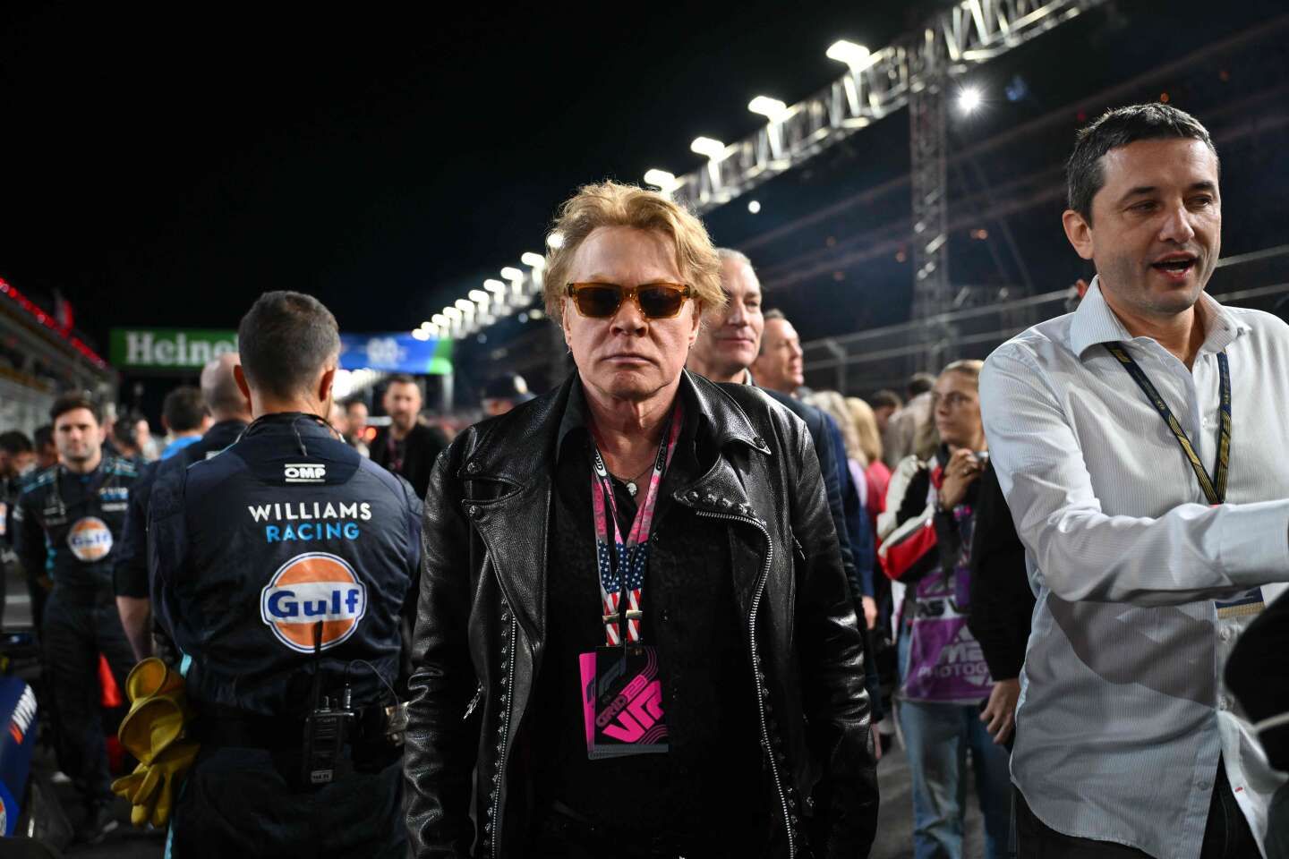 Axl Rose, chanteur des Guns N’Roses, est accusé d’agression sexuelle dans une plainte à New York