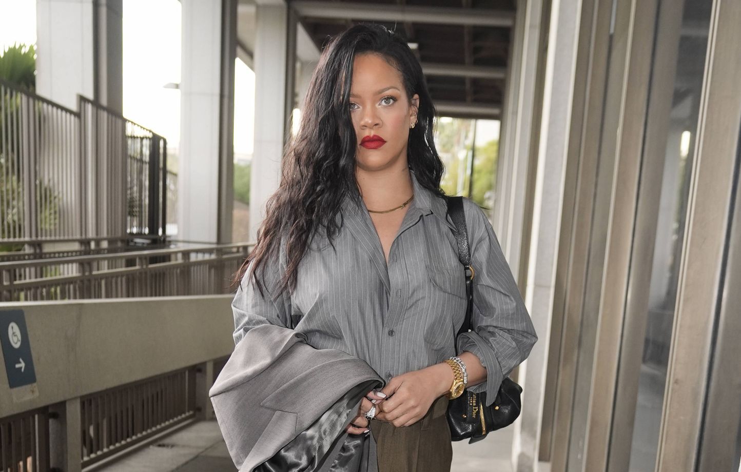 Nouvel album, maternité, mode… Ce qu’il faut retenir de la (très rare) interview de Rihanna