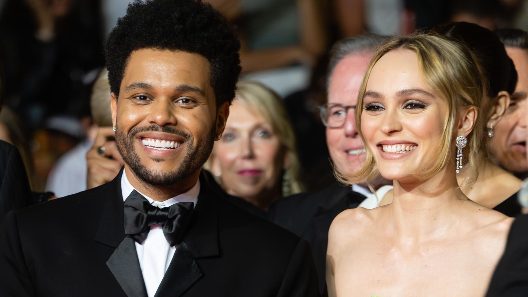 Festival de Cannes : Lily-Rose Depp, Abel Tesfaye (The Weeknd) et Jennie sur le tapis rouge pour " The Idol "