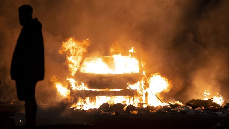 Cardiff riots: Violence breaks out after teenage boys die in car crash