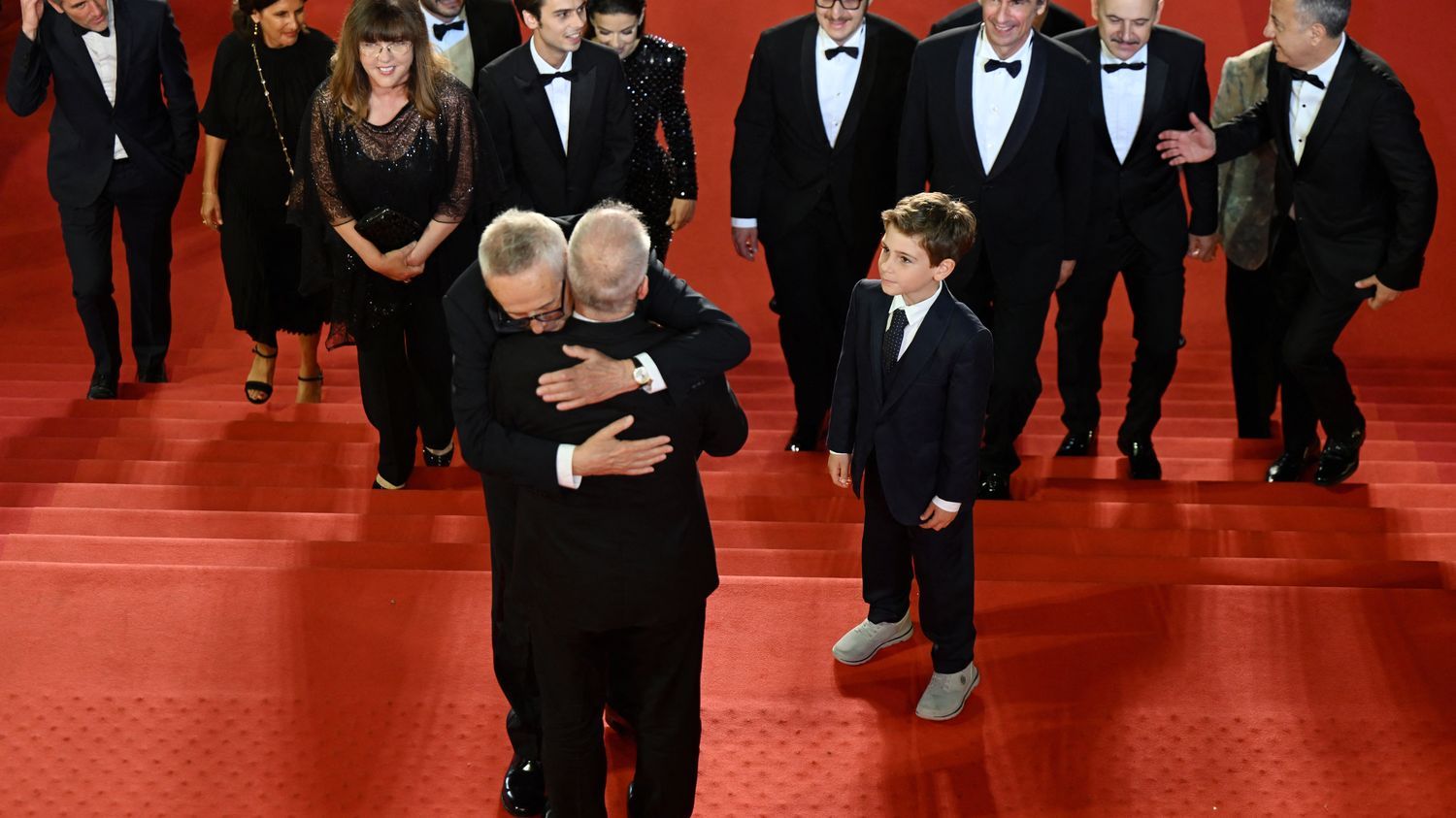 Tom Hanks, Adrien Brody, Scarlett Johansson et Matt Dillon, emmenés par Wes Anderson sur un tapis rouge en délire