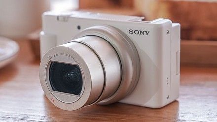 更廣角更合用！Sony ZV-1 II