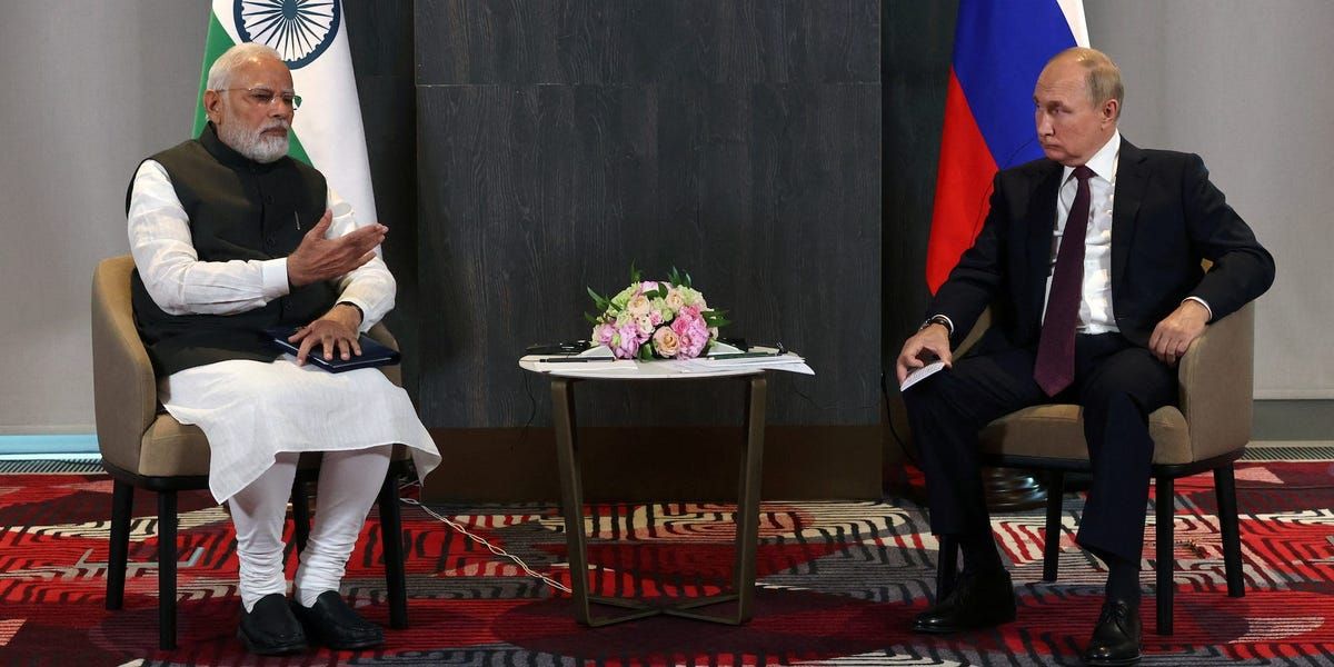 Russia Pleads With India to Help Avoid Black List With Oil, Weapons Deals at Risk