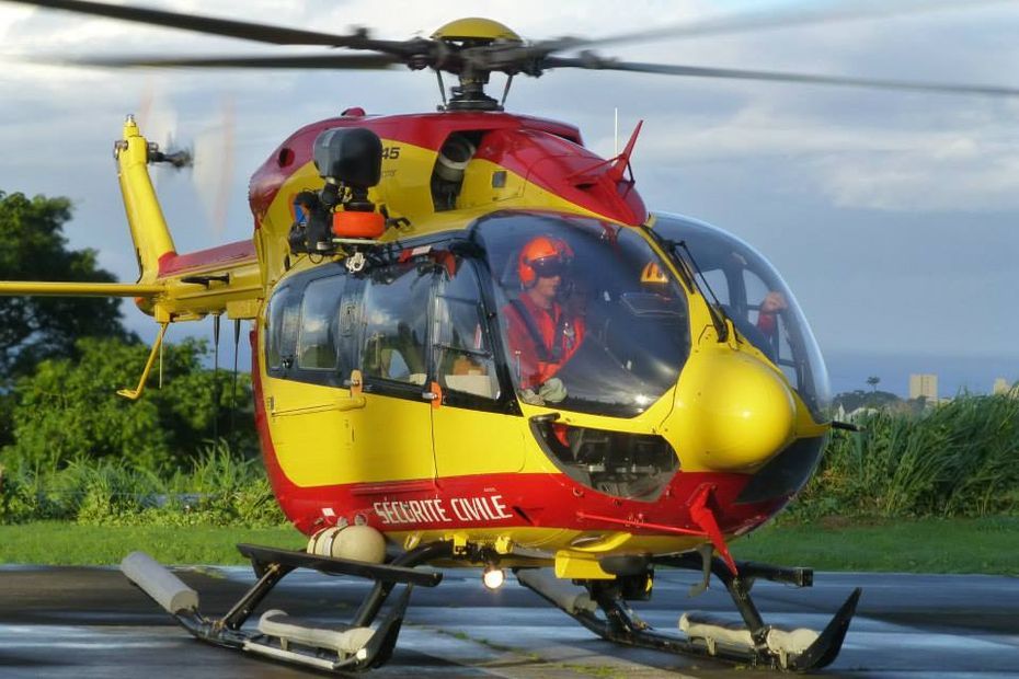 4 plaisanciers sauvés du naufrage, en pleine tempête, au sud de la Martinique