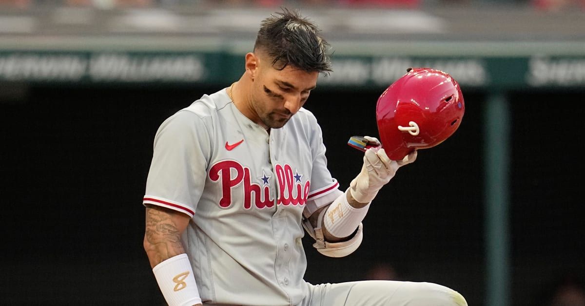 Phillies Lose Game Over Three-Man Gaffe on Routine Fly Ball