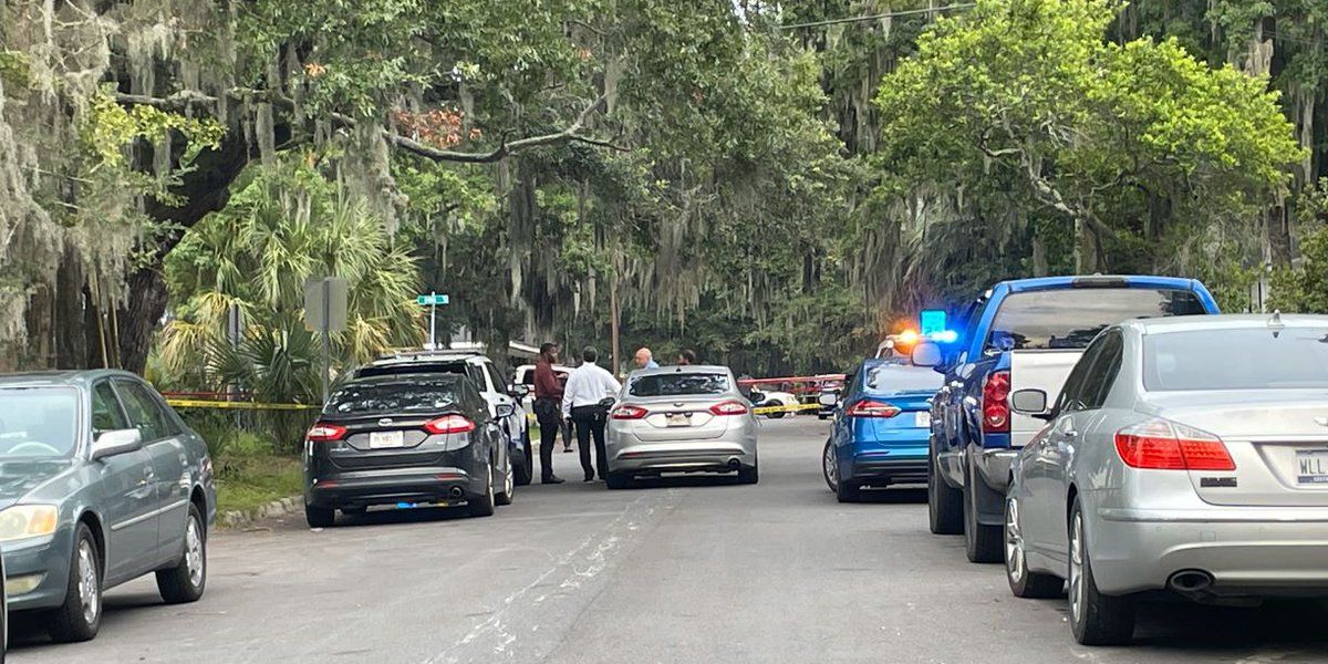 Savannah Mayor Van Johnson reacts to Saturday shootings