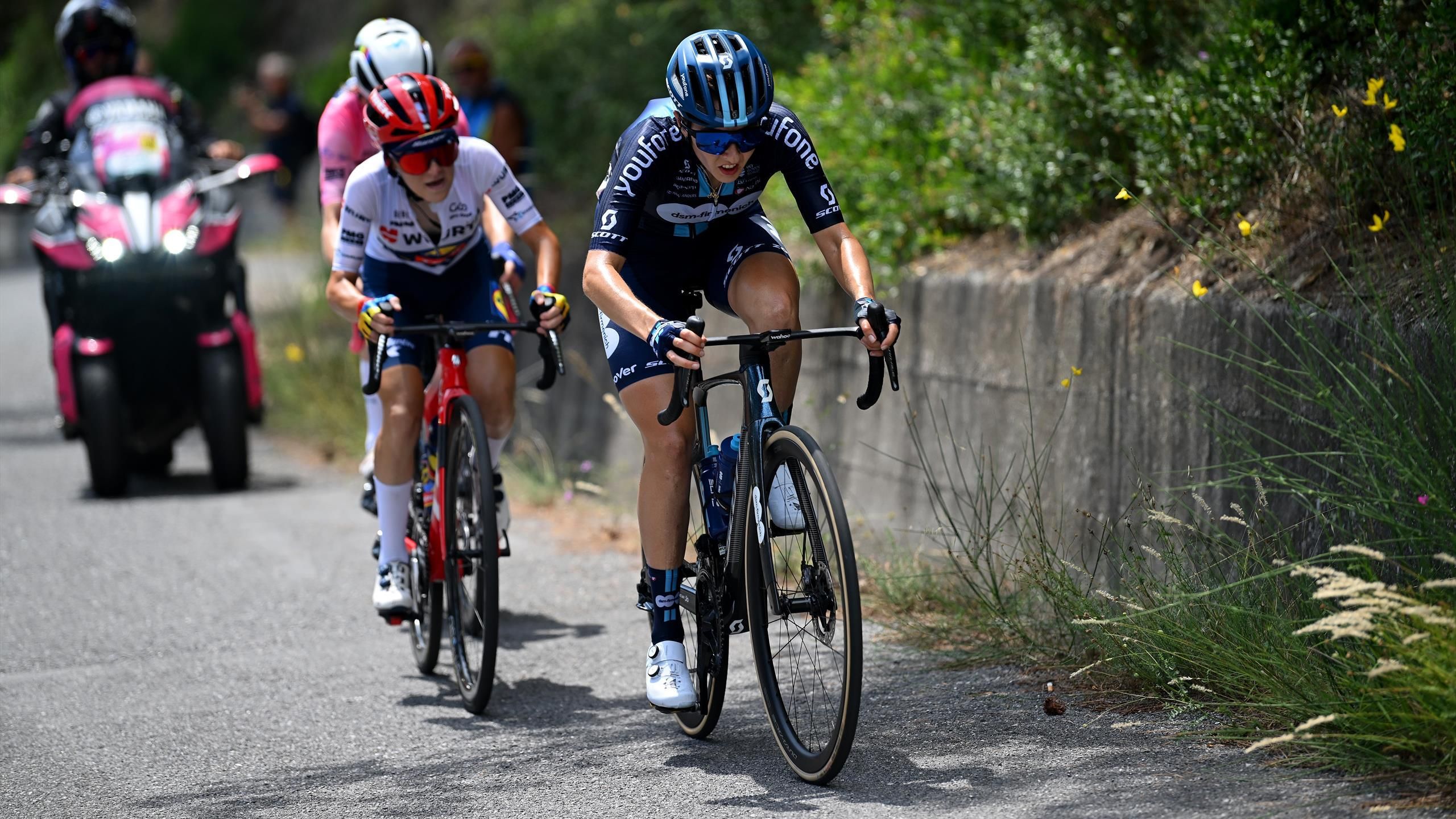 Tour de France femmes : Juliette Labous (DSM-Firmenich) a déjà perdu une quarantaine de secondes sur les favorites