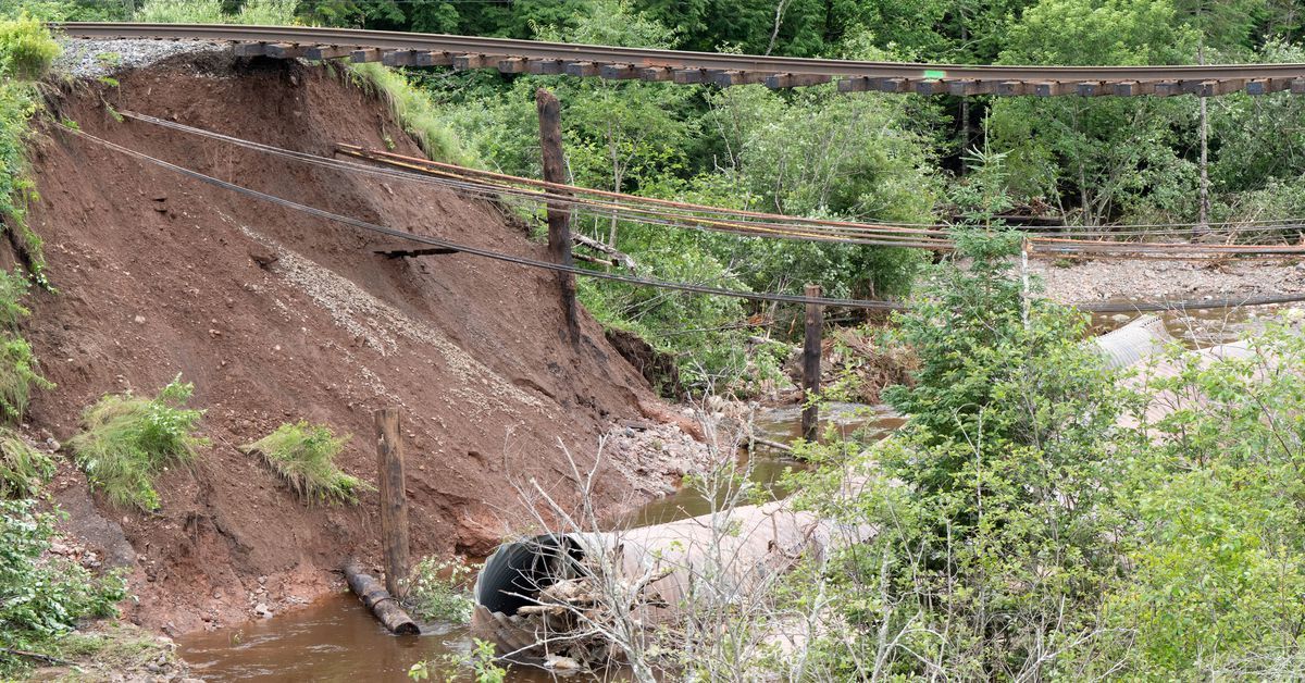 Nova Scotia wrestles with aftermath of devastating floods