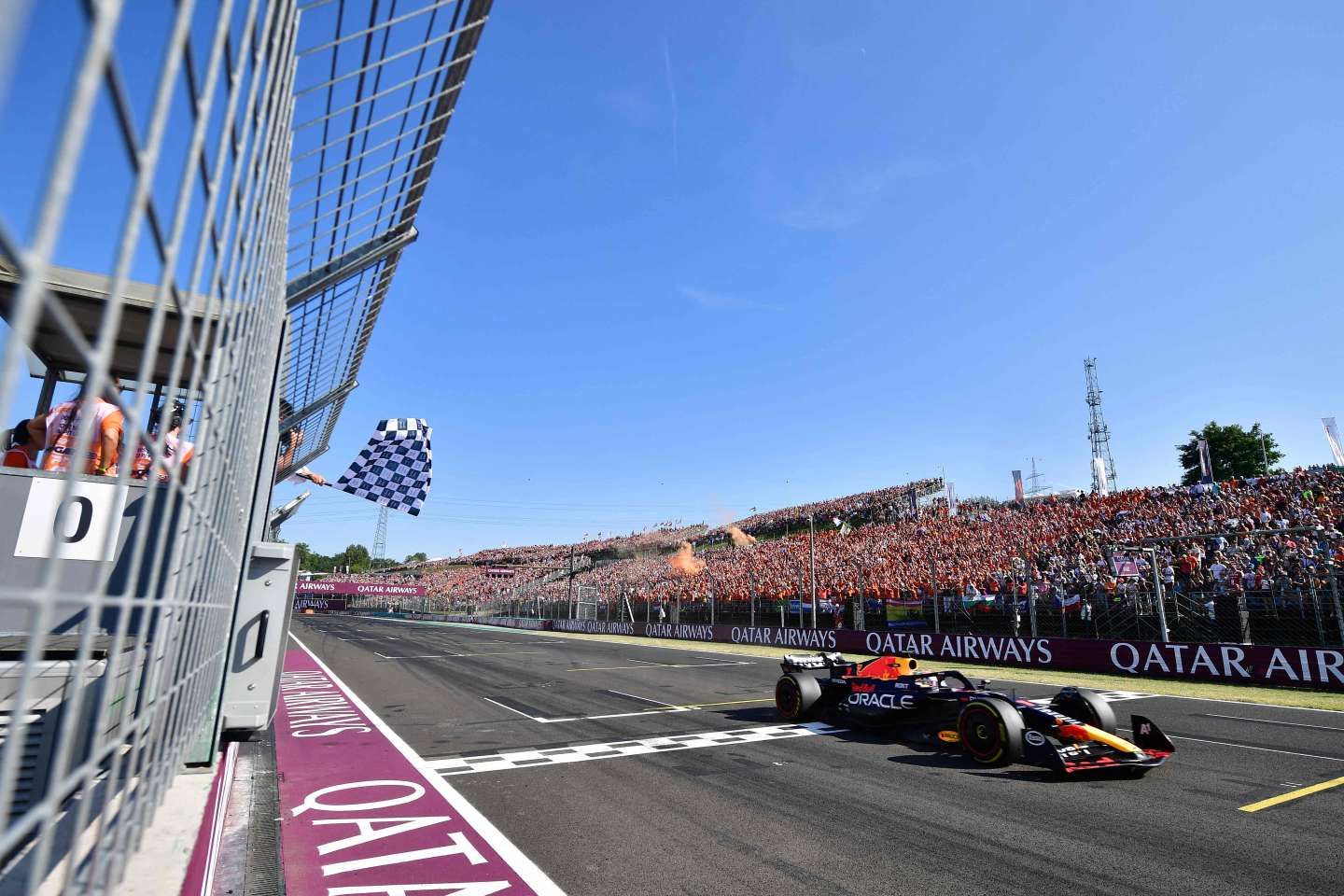 Formule 1 : septième victoire de rang pour Max Verstappen, qui remporte le Grand Prix de Hongrie