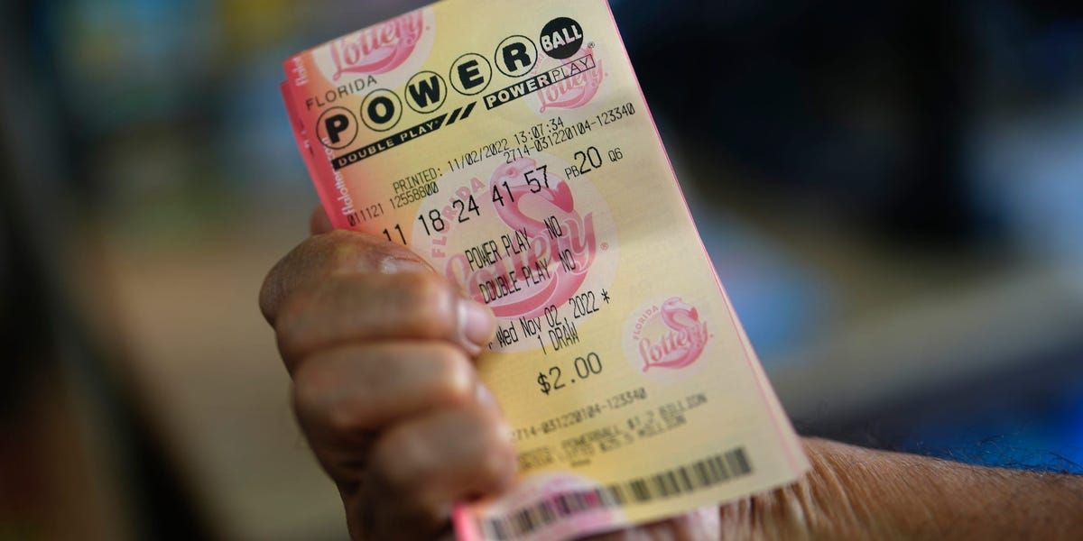 Woman Who Claimed $1 Billion Lottery Reward Was a Fraud