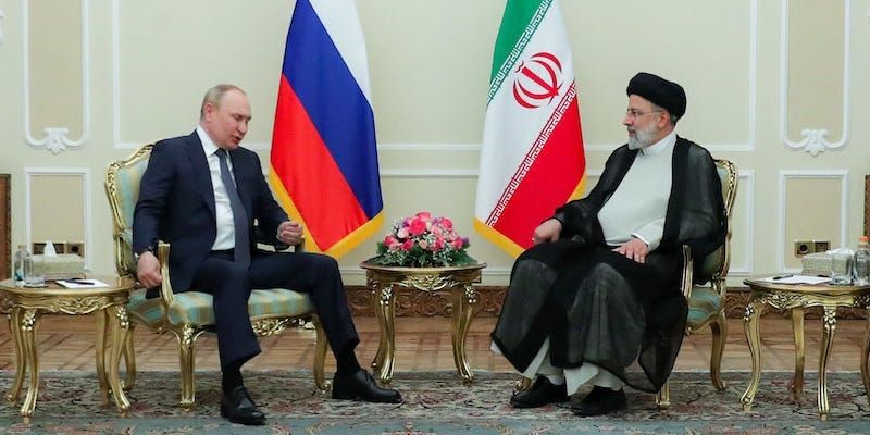 Iran-Russia Defense Ties Worry US but Putin May Not Deliver for Tehran