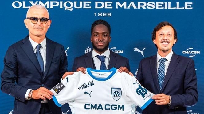 Mercato : l’OM officialise la venue d’un nouvel attaquant et en prolonge un autre