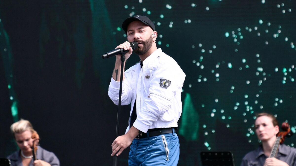 Mordu par une araignée violoniste, l’artiste français Woodkid pris en charge dans l’hôpital de " Grey’s Anatomy "