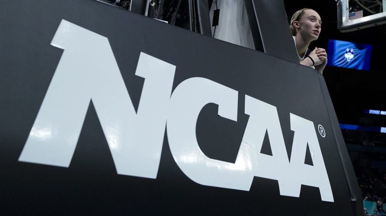 Judge temporarily blocks NCAA from enforcing NIL rules