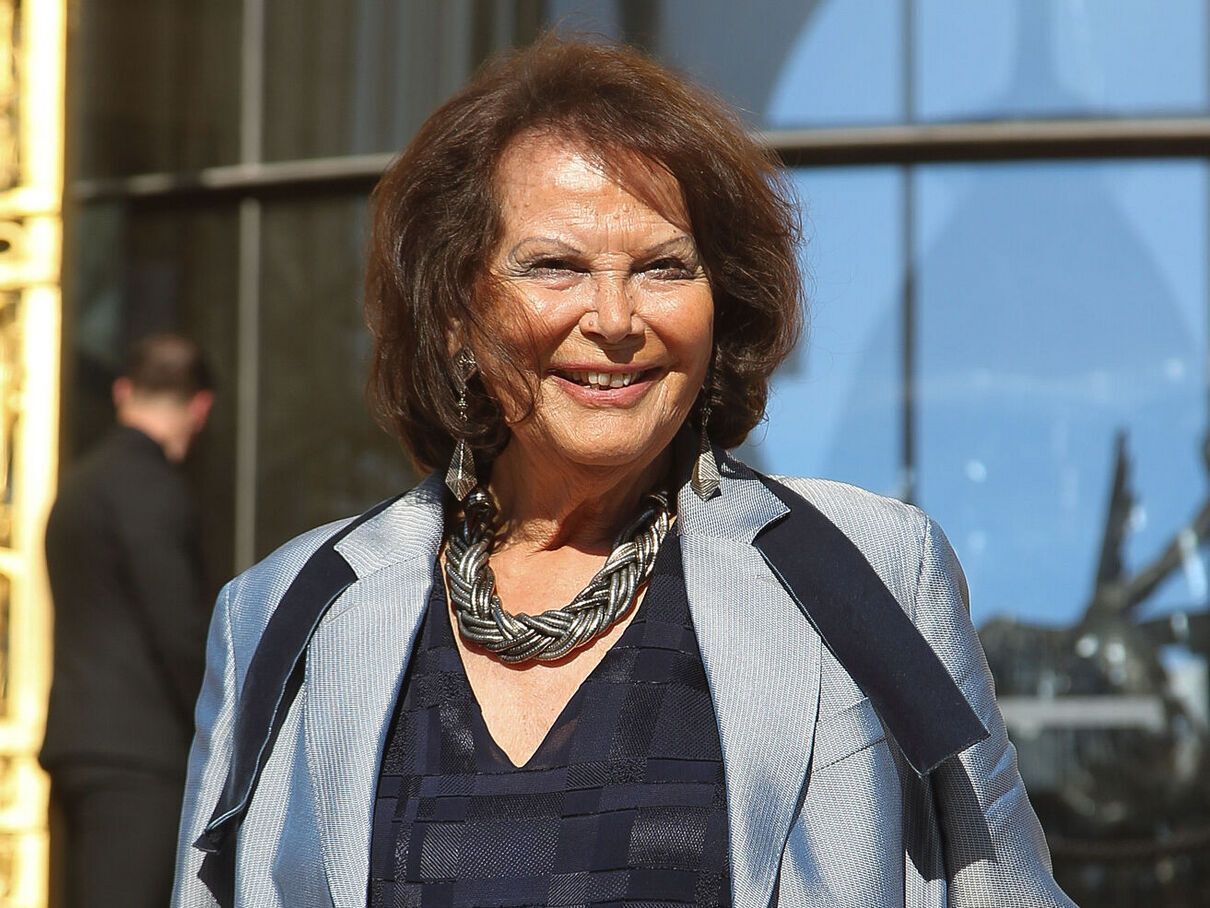 “Ecoutez l'interview de Delon chez Léa Salamé…” : Claudia Cardinale tord le cou à une rumeur tenace