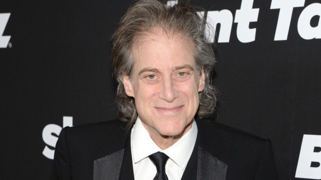 Richard Lewis Shares Parkinson’s Disease Diagnosis