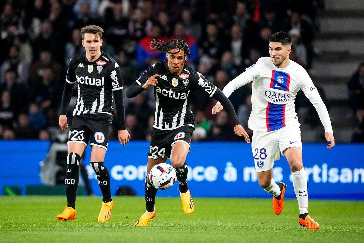 Vire moi si tu peux, Carlos Soler défie le PSG