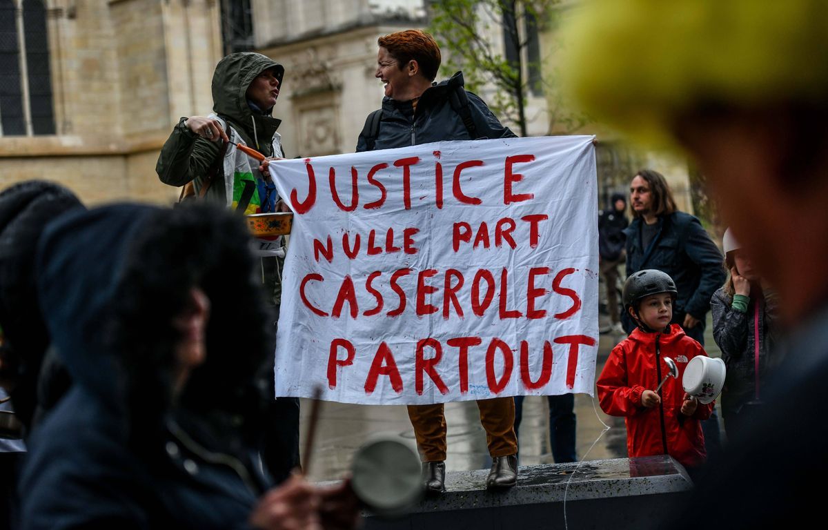 Des concerts de casseroles pour le premier anniversaire de la réélection d'Emmanuel Macron dans plusieurs villes