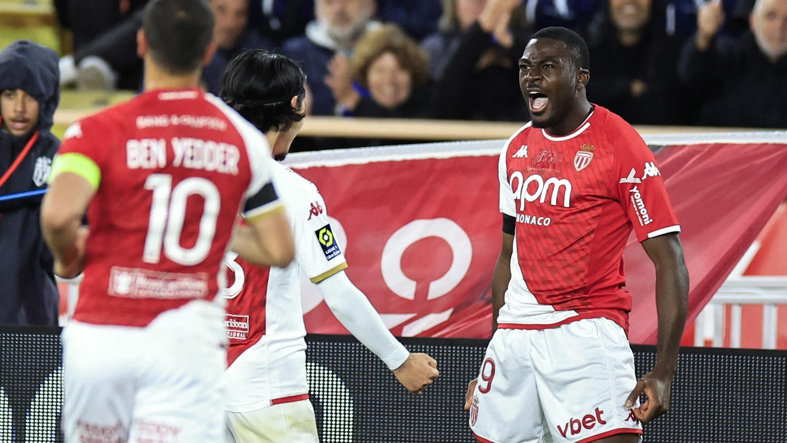 Ligue 1 | Monaco retarde le titre du PSG en battant Lille (1-0)