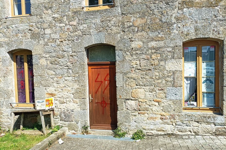 Callac, Carnac, Saint-Senoux ou Saint-Brévin, des actes de l'extrême droite qui suscitent émoi et interrogation