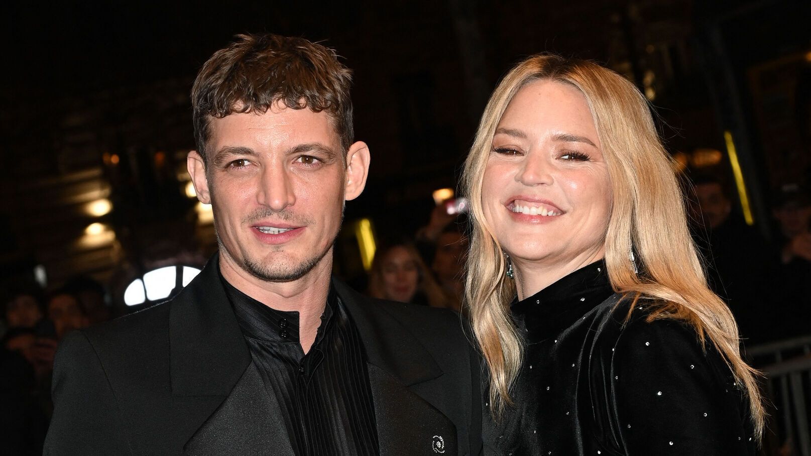 "C'est de l'ordre chimique" : Virginie Efira évoque son couple avec Niels Schneider