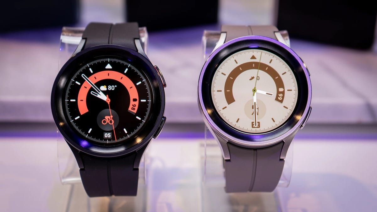 Samsung's Next Galaxy Watch Could Bring Back the 'Classic' Rotating Bezel