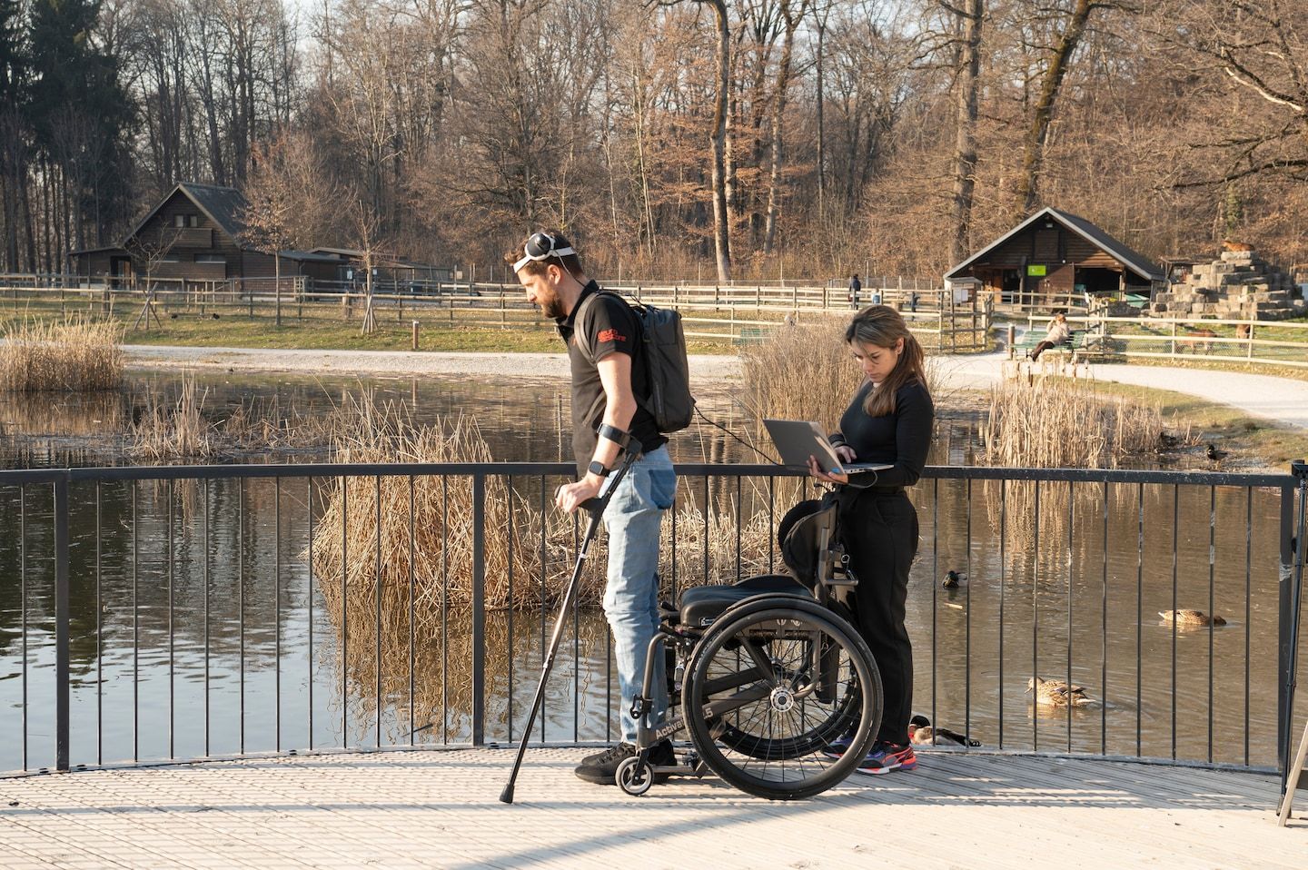 Man walks with brain and spinal cord implants, Nature study reports